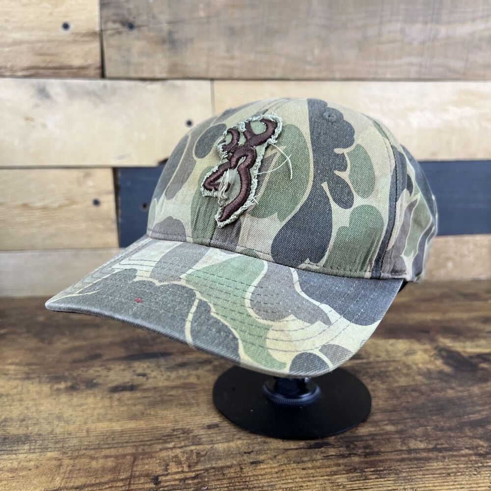 Browning Camo Hat Buckmark Deer Logo  Flexfit Fitted S-M Hunting Hat